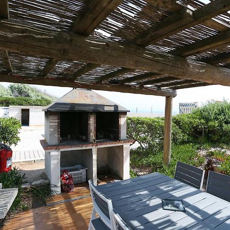 Appartements Acces Prive Plage De La Bergerie 히에레 외부 사진